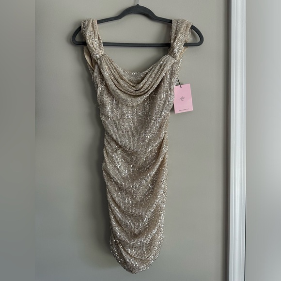 Hello Molly mini dress - Size 4. - Picture 2 of 5